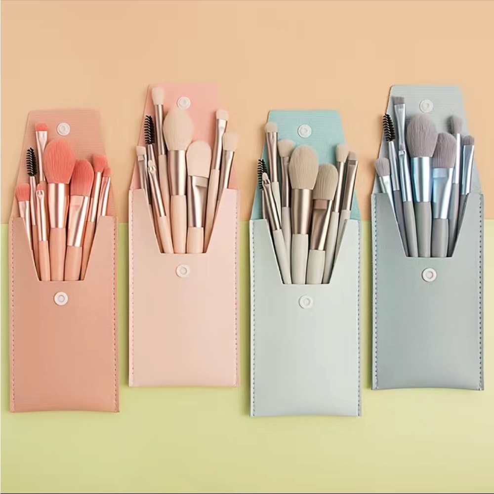 8pc Eyeshadow Makeup Travel Size Brush Set w/ Pouch - Picture 5 of 5